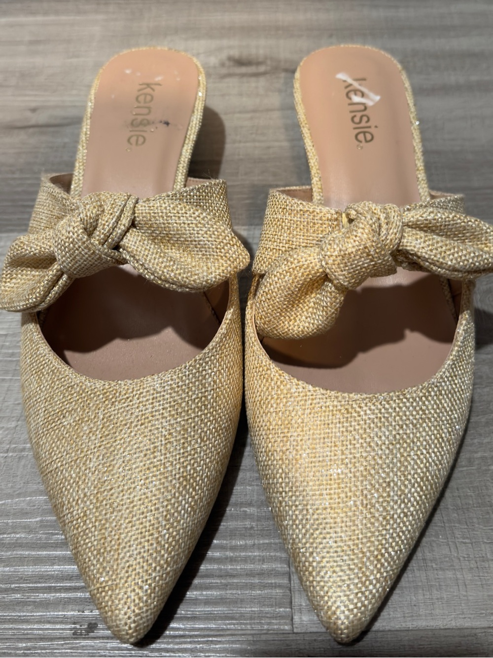 Kensie Women's Metallic Gold Knot-Accent Pointed Kitten Heel